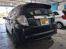 https://riyasewana.com/uploads/honda-fit-gp1-61437174512.jpg