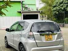 https://riyasewana.com/uploads/honda-fit-gp1-917115122382.jpg