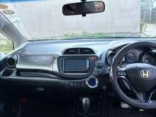 https://riyasewana.com/uploads/honda-fit-gp4-2013-2618362312224.jpg