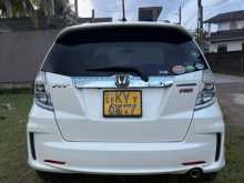 https://riyasewana.com/uploads/honda-fit-gp4-2013-2618362312362.jpg