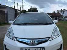 https://riyasewana.com/uploads/honda-fit-gp4-2013-2618362312923.jpg