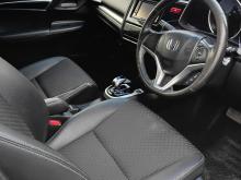 https://riyasewana.com/uploads/honda-fit-gp5-1120294617845.jpg