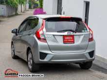 https://riyasewana.com/uploads/honda-fit-gp5-1135320393.jpg