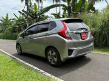 https://riyasewana.com/uploads/honda-fit-gp5-11925454592.jpg