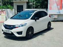 https://riyasewana.com/uploads/honda-fit-gp5-12124653392.jpg