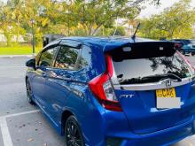 https://riyasewana.com/uploads/honda-fit-gp5-1420163324041.jpg