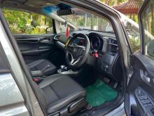 https://riyasewana.com/uploads/honda-fit-gp5-1518583124393.jpg