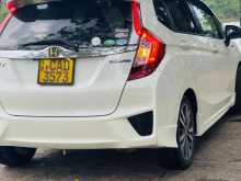 https://riyasewana.com/uploads/honda-fit-gp5-17711174582.jpg