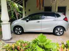 https://riyasewana.com/uploads/honda-fit-gp5-188380022353.jpg