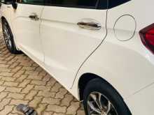 https://riyasewana.com/uploads/honda-fit-gp5-19173948266.jpg