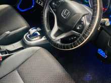 https://riyasewana.com/uploads/honda-fit-gp5-19173948595.jpg