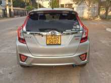 https://riyasewana.com/uploads/honda-fit-gp5-191905074353.jpg