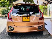 https://riyasewana.com/uploads/honda-fit-gp5-1920003624121.jpg