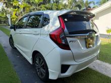 https://riyasewana.com/uploads/honda-fit-gp5-192024526774.jpg