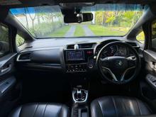 https://riyasewana.com/uploads/honda-fit-gp5-192024536815.jpg