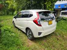 https://riyasewana.com/uploads/honda-fit-gp5-2013-1118490712123.jpg