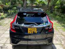 https://riyasewana.com/uploads/honda-fit-gp5-2013-217590312712.jpg