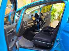 https://riyasewana.com/uploads/honda-fit-gp5-2013-23195712534.jpg