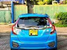 https://riyasewana.com/uploads/honda-fit-gp5-2013-23195712583.jpg