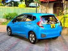 https://riyasewana.com/uploads/honda-fit-gp5-2013-23195712602.jpg