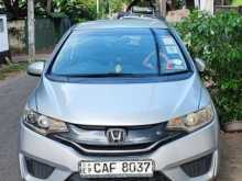 https://riyasewana.com/uploads/honda-fit-gp5-2014-121330712092.jpg