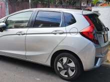 https://riyasewana.com/uploads/honda-fit-gp5-2014-121330712294.jpg