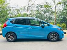 https://riyasewana.com/uploads/honda-fit-gp5-2014-2713020312824.jpg