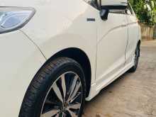 https://riyasewana.com/uploads/honda-fit-gp5-2014-414042012064.jpg