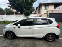 https://riyasewana.com/uploads/honda-fit-gp5-2014-717434612373.jpg