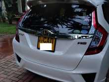 https://riyasewana.com/uploads/honda-fit-gp5-2014-80195712534.jpg