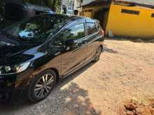 https://riyasewana.com/uploads/honda-fit-gp5-2015-19244312102.jpg