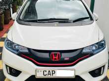 https://riyasewana.com/uploads/honda-fit-gp5-2015-297342512592.jpg