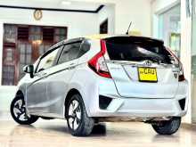 https://riyasewana.com/uploads/honda-fit-gp5-2017-29472712542.jpg