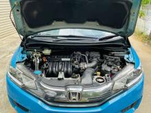 https://riyasewana.com/uploads/honda-fit-gp5-20923466555.jpg