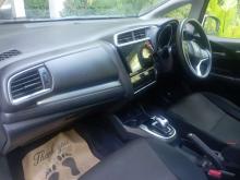 https://riyasewana.com/uploads/honda-fit-gp5-211050466605.jpg