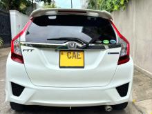https://riyasewana.com/uploads/honda-fit-gp5-2211584417874.jpg