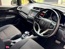 https://riyasewana.com/uploads/honda-fit-gp5-2211584417913.jpg