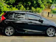 https://riyasewana.com/uploads/honda-fit-gp5-229590822403.jpg