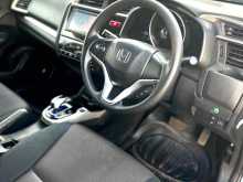 https://riyasewana.com/uploads/honda-fit-gp5-2415295322913.jpg