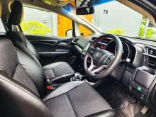 https://riyasewana.com/uploads/honda-fit-gp5-261330036846.jpg