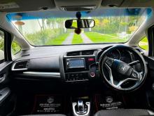 https://riyasewana.com/uploads/honda-fit-gp5-26908386076.jpg