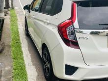 https://riyasewana.com/uploads/honda-fit-gp5-278415424242.jpg