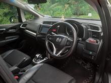 https://riyasewana.com/uploads/honda-fit-gp5-287062617695.jpg