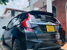 https://riyasewana.com/uploads/honda-fit-gp5-2893219662.jpg