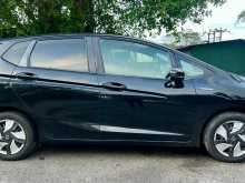 https://riyasewana.com/uploads/honda-fit-gp5-2919271774.jpg