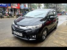 https://riyasewana.com/uploads/honda-fit-gp5-3015490417425.jpg