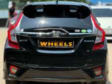 https://riyasewana.com/uploads/honda-fit-gp5-30185428213.jpg