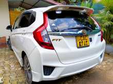 https://riyasewana.com/uploads/honda-fit-gp5-31124124802.jpg