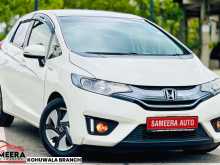 https://riyasewana.com/uploads/honda-fit-gp5-3154623192.jpg