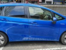 https://riyasewana.com/uploads/honda-fit-gp5-322384117075.jpg